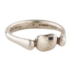 Tiffany & Co Bean Ring Band Sterling Silver from the Elsa Peretti Collection Sz5